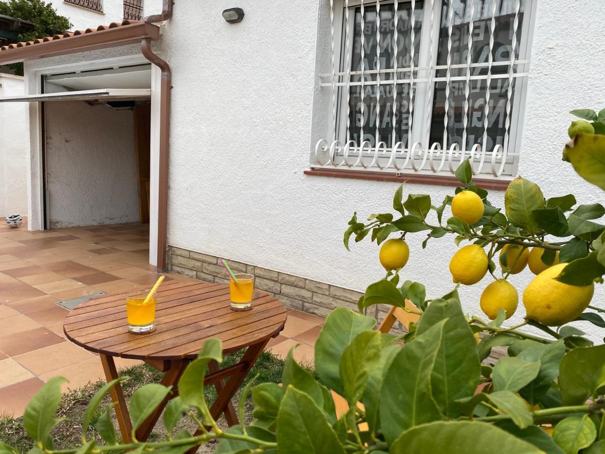 Villa Cambrils Beach Kültér fotó
